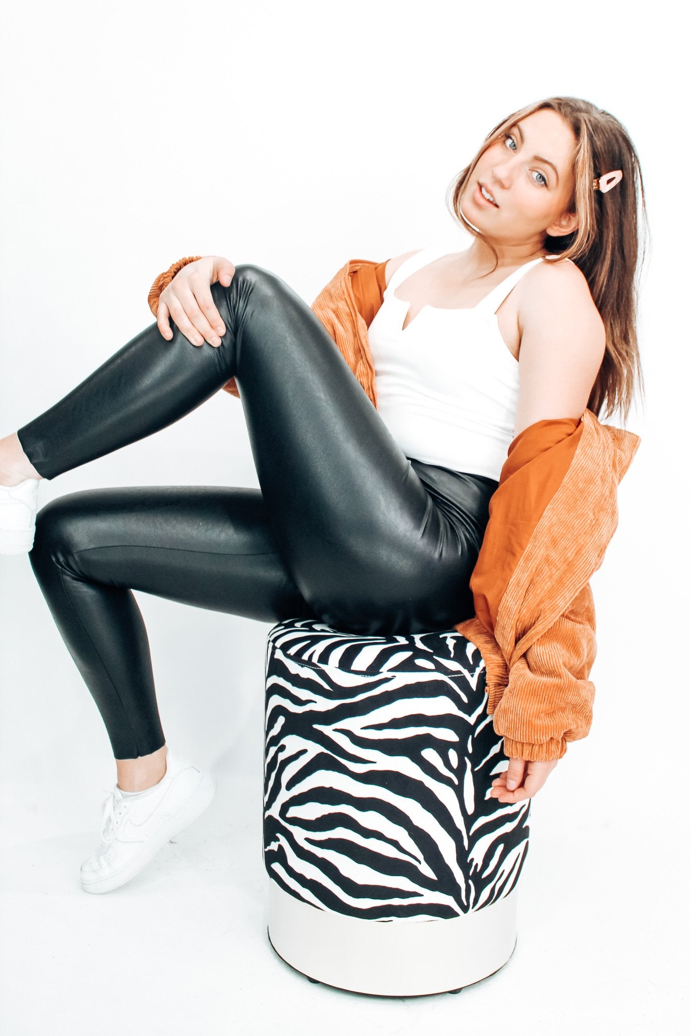 Guest List Faux Leather Legging