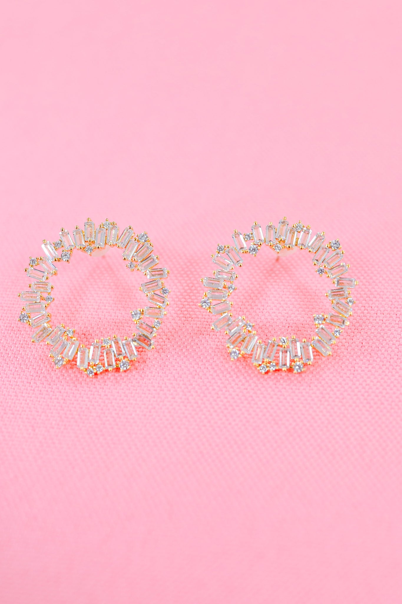 Clara Studs
