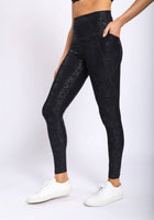 Load image into Gallery viewer, Metallic Foil Highwaisted Leggings With Side Pockets

